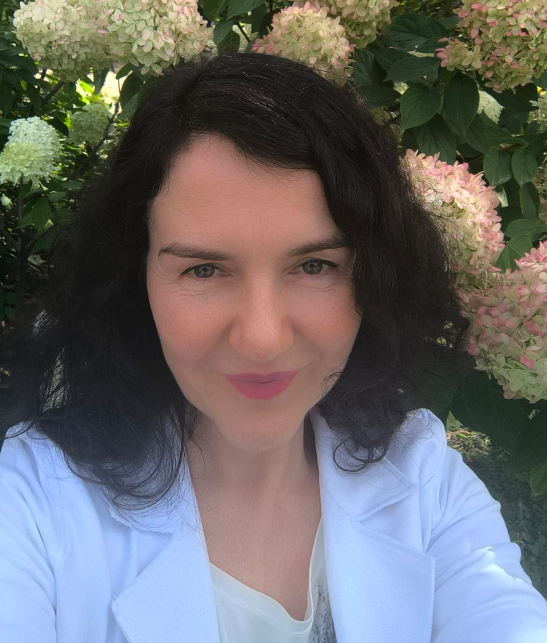 КАМИЛА ЗОЛОТОВА